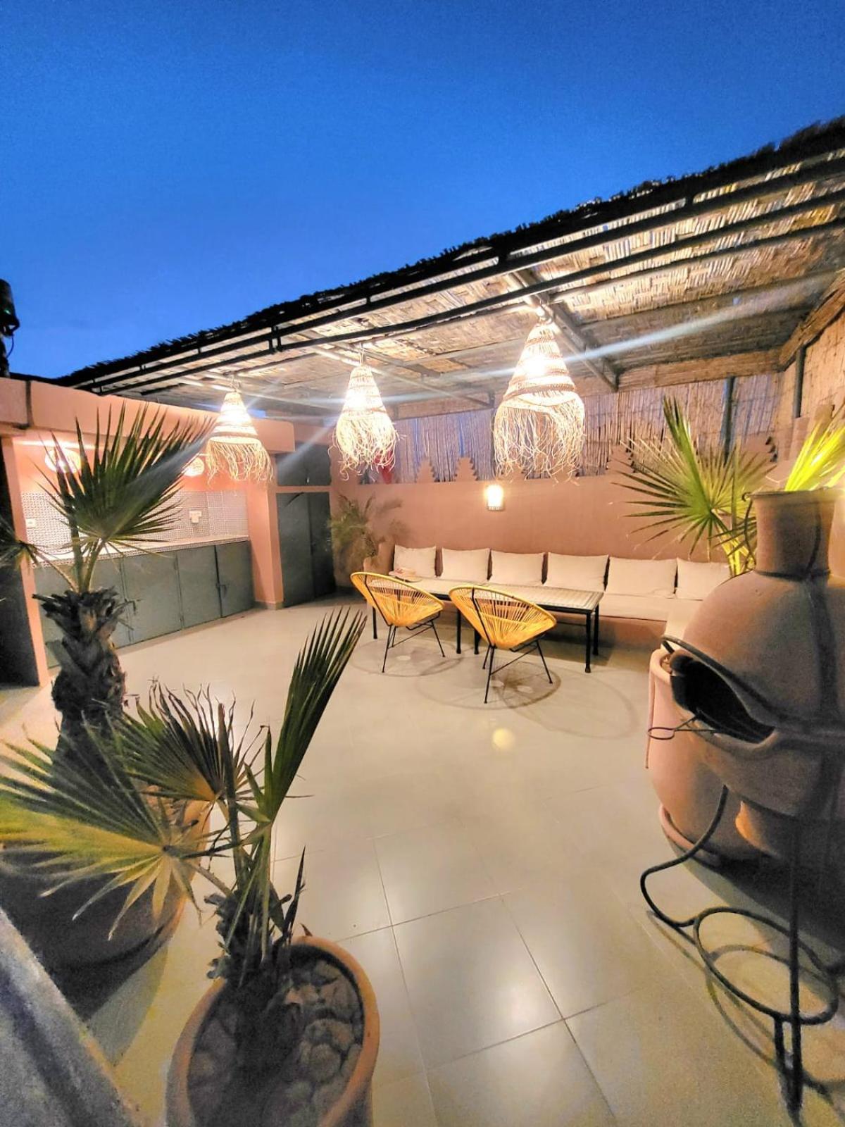 Riad Melilo Avec Piscine Chauffee Marrakesh Exterior photo