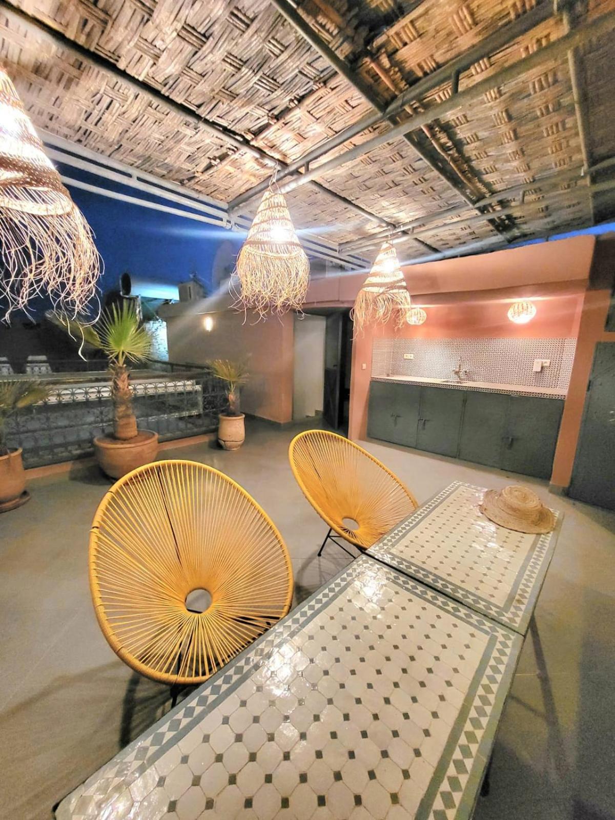 Riad Melilo Avec Piscine Chauffee Marrakesh Exterior photo